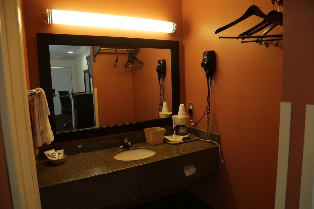 Washington Theroff'S Motel מראה חיצוני תמונה